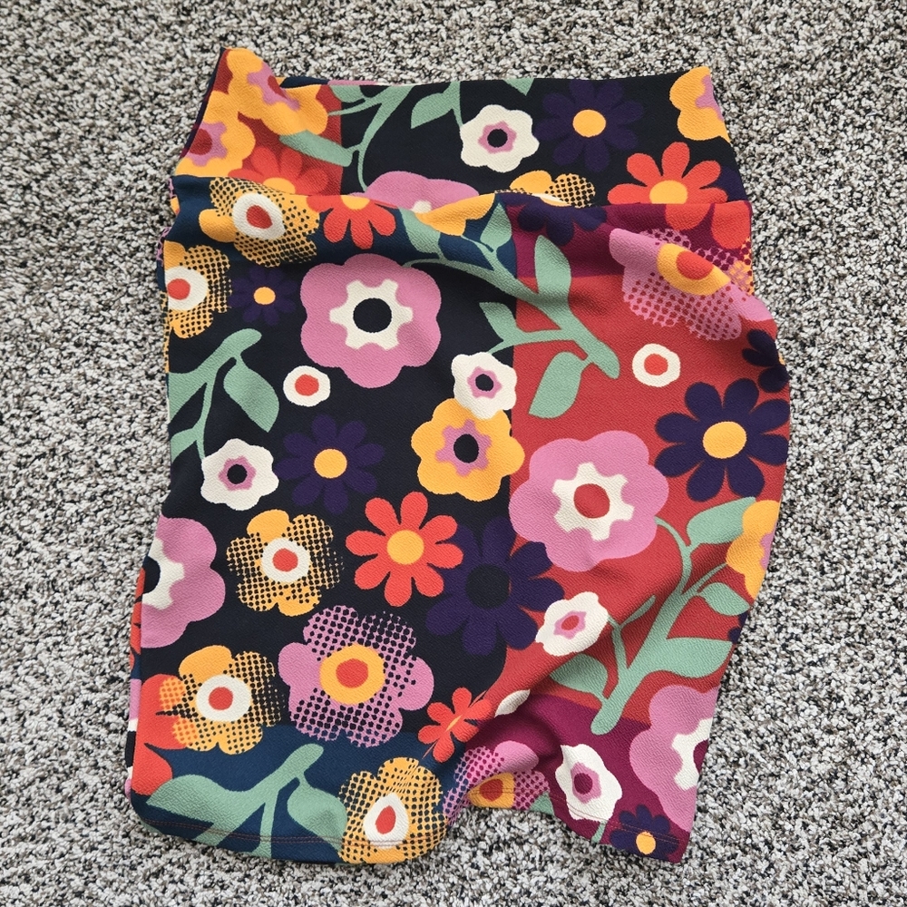 Lularoe Cassie Pencil Skirt size M